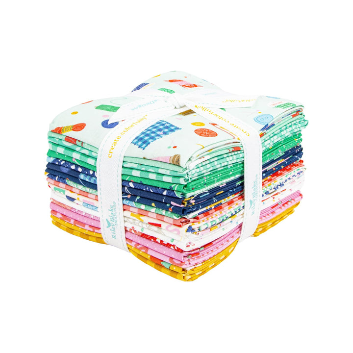 Hand Made - Fat Quarter Bundle (18 pcs) by Amber Kemp-Gerstel for Riley Blake