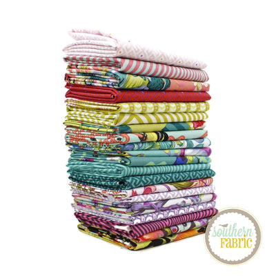 Moon Garden - Fat Eighth Bundle (17 pcs) by Tula Pink for Free Spirit (TP.MG.F8)